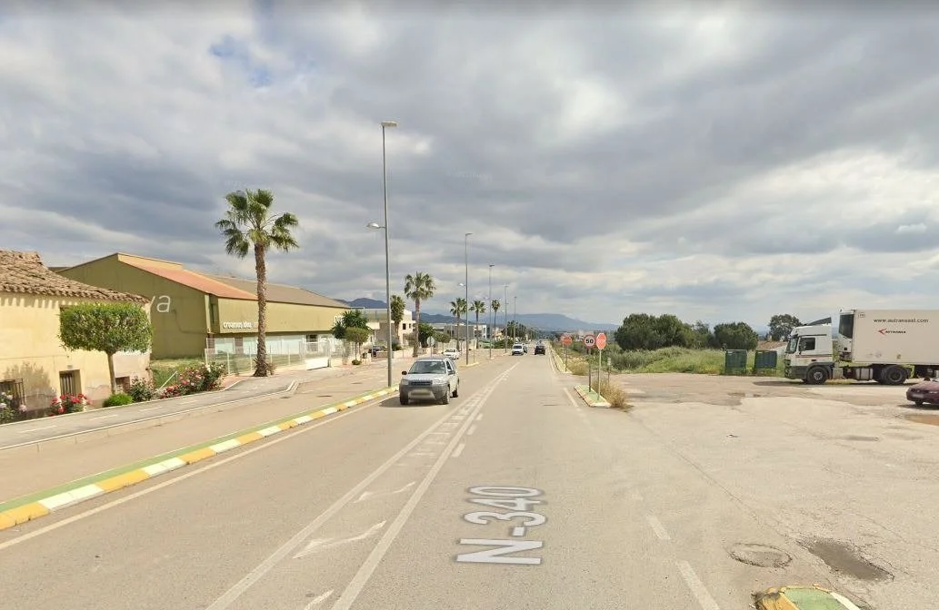 Large plot in Puerto Lumbreras