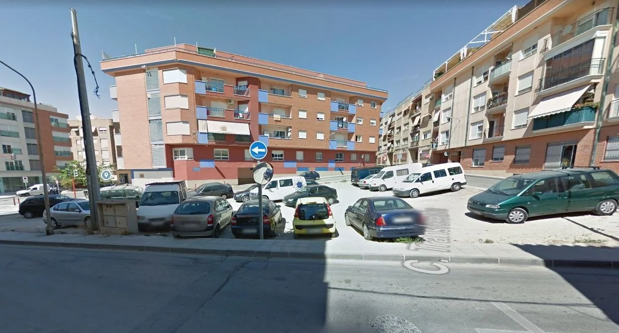 Buildable plot in Lorca, 700 m²