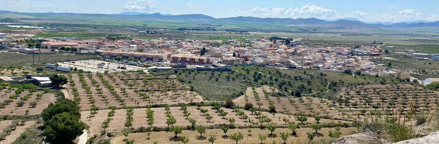 Solar urbano de 250 m² en Lorca