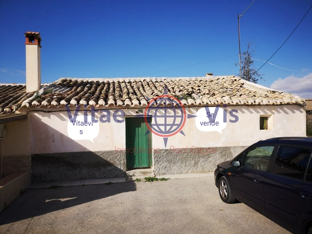 Casa para reformar con gran parcela de regadío