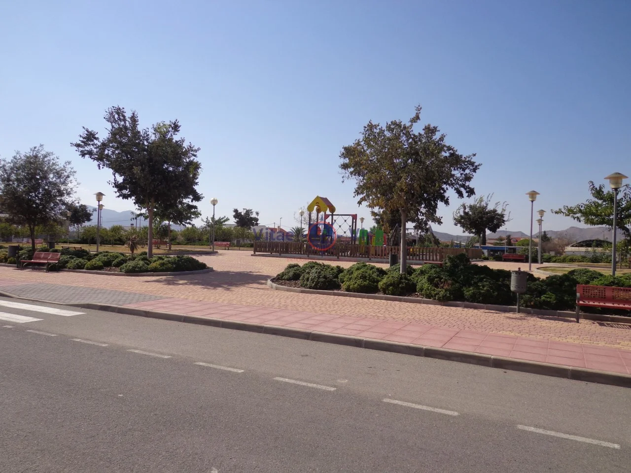 Purias fenced plot, 180 m² buildability