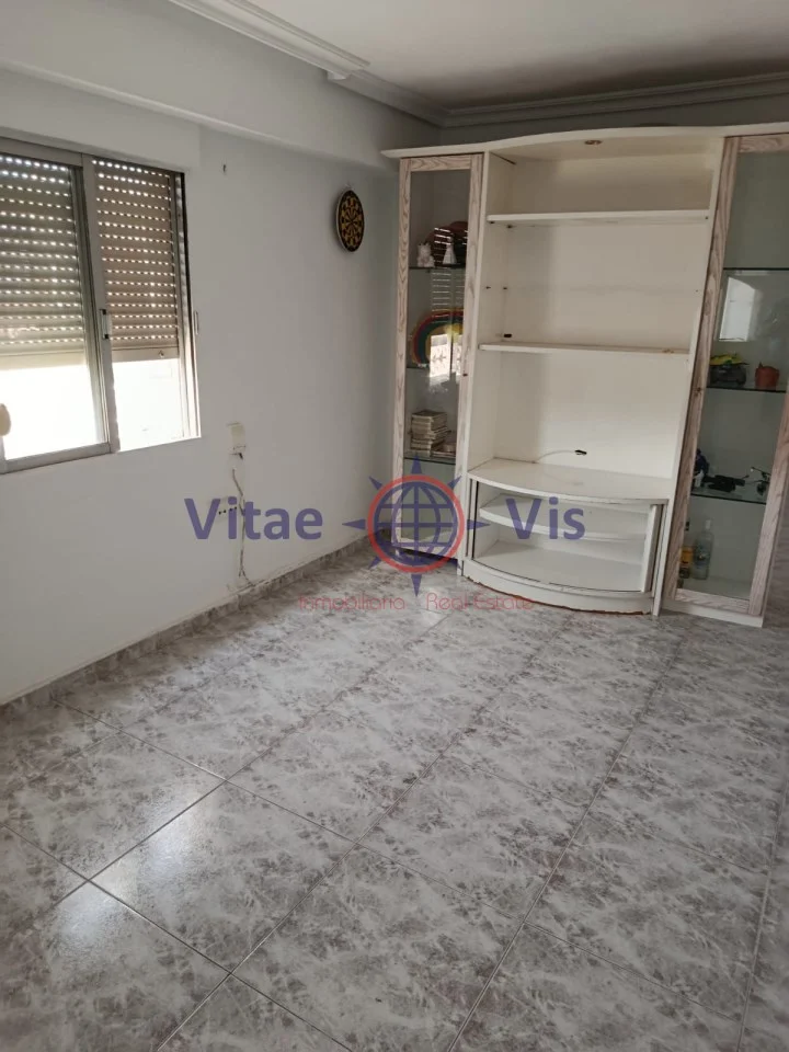 Piso en buen estado en Lorca, 3 dormitorios