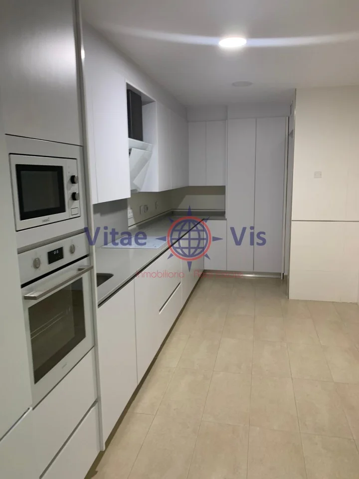 Lorca flat, 200 m², four bedrooms