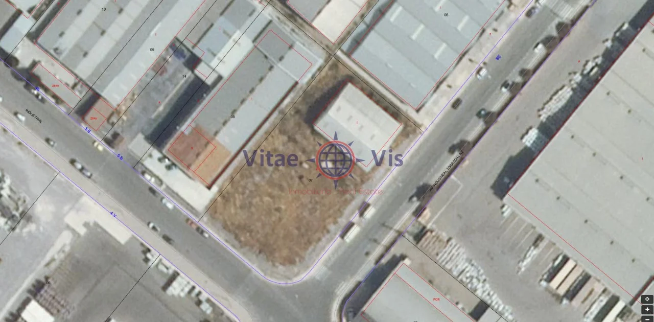 Industrial plot in Lorca, 2,300 m²