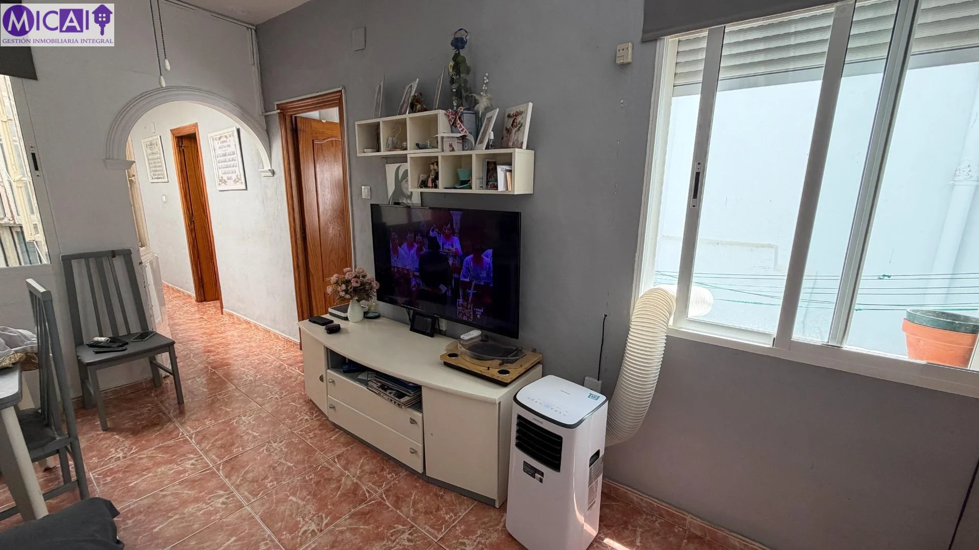 Central Cadiz flat with three bedrooms
