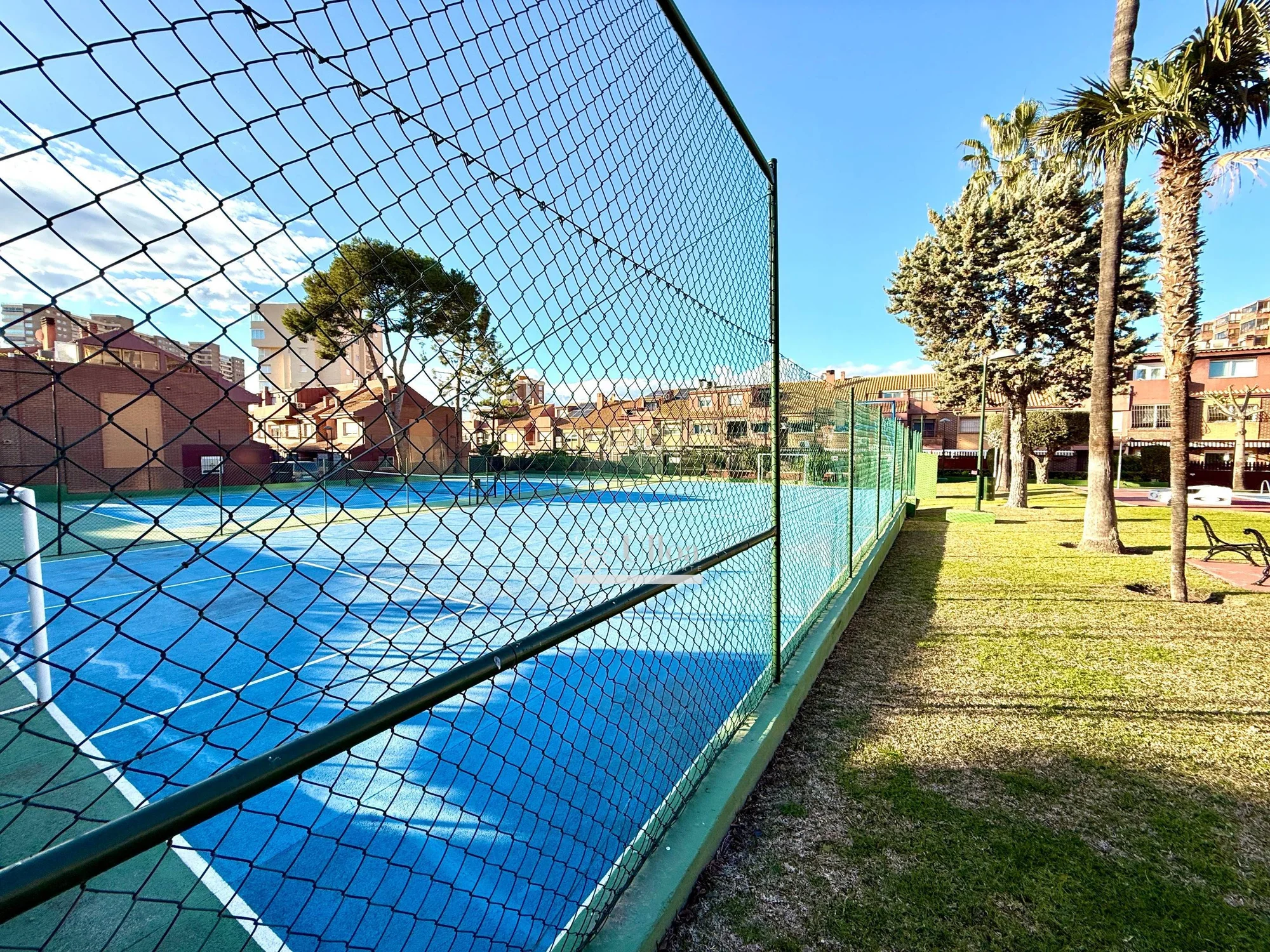 Apartamento bajo cerca de la costa de Alicante