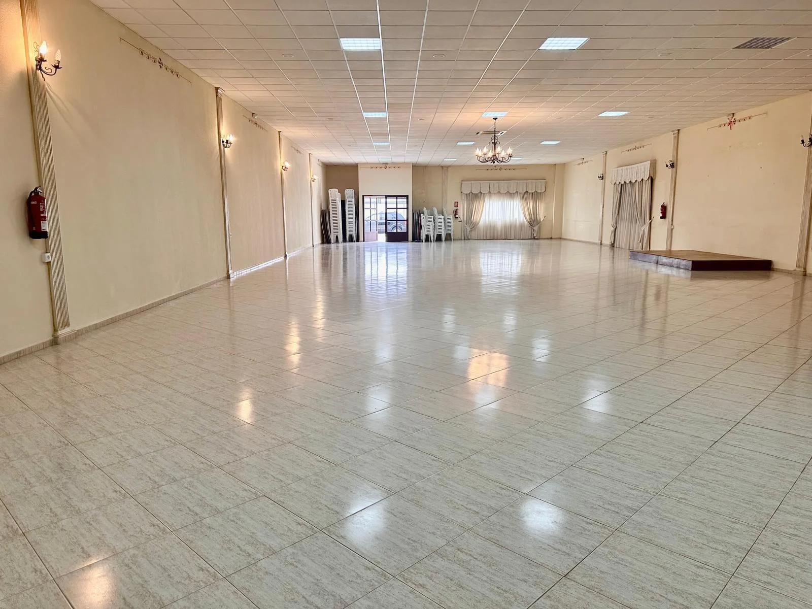 Nave industrial para celebraciones, 450 m² útiles