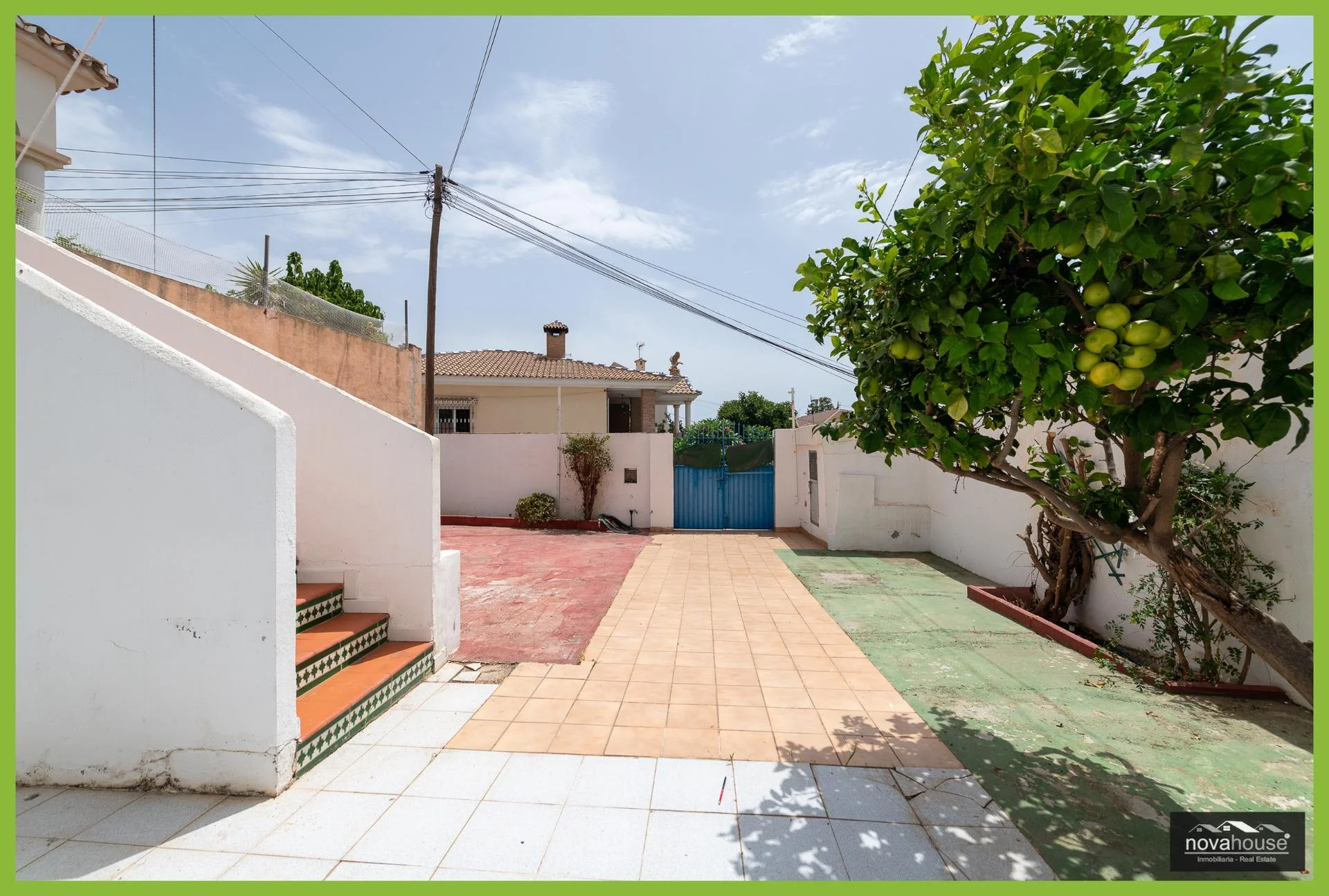 Casa independiente con parcela de 263 m²
