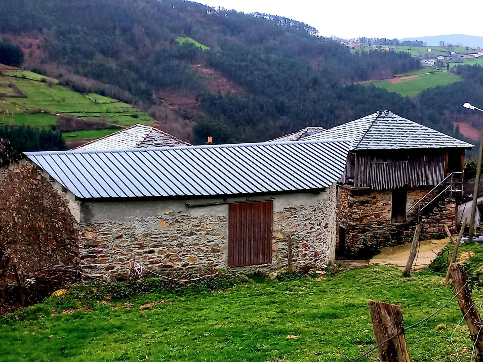 Rural house in Busmayor, 272 m²