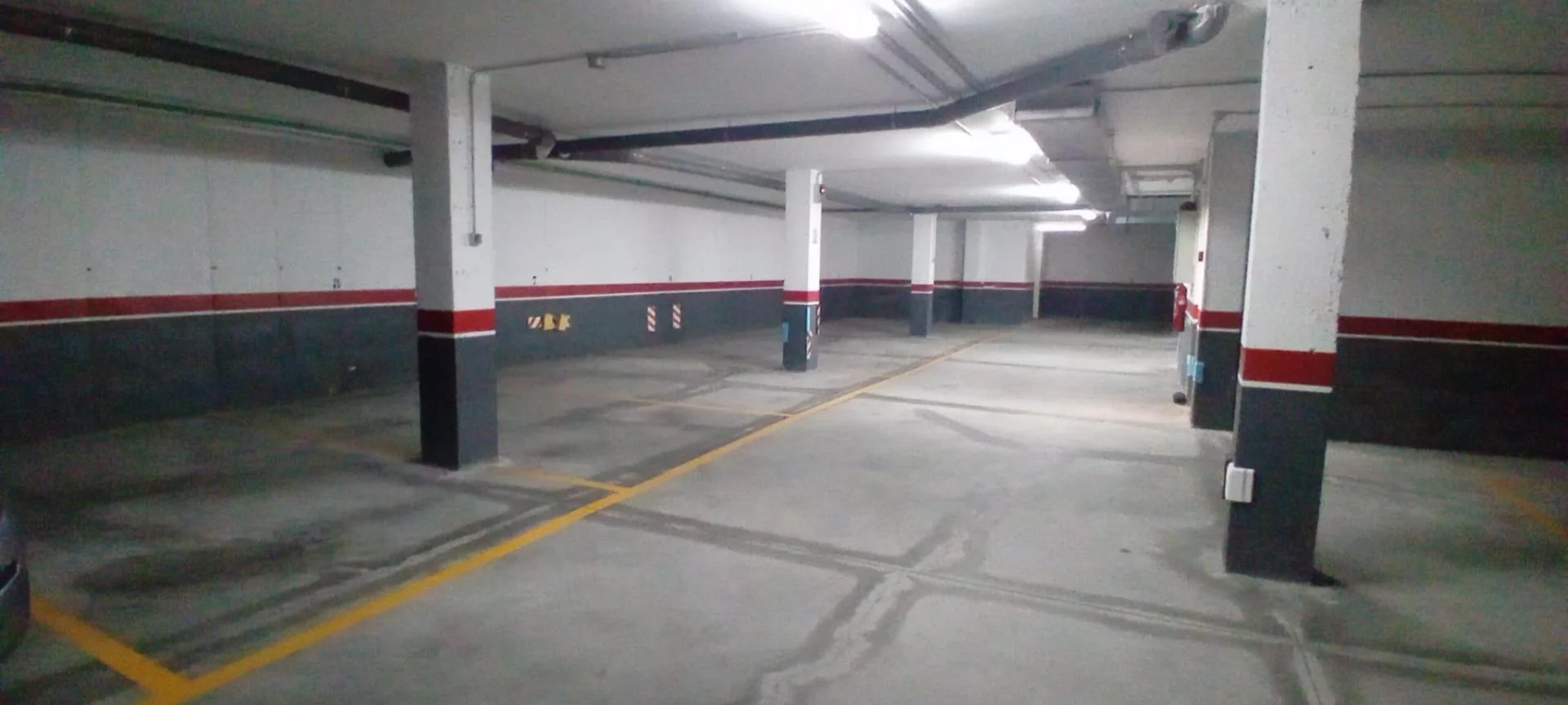 Central garage in Tapia, 14 m²
