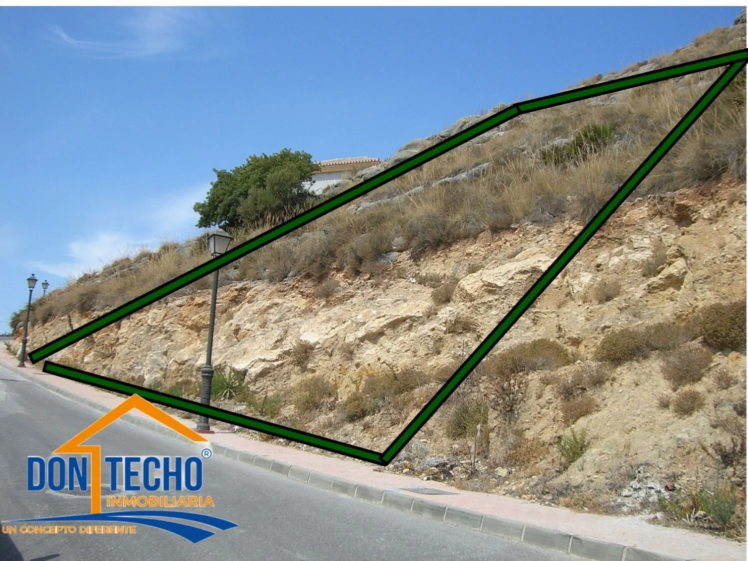 Developable plot in Coín, 625 m²