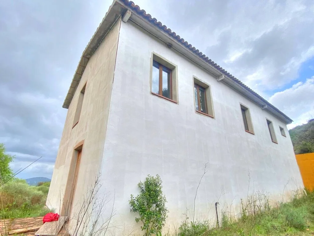 Casa rural con potencial de ampliación