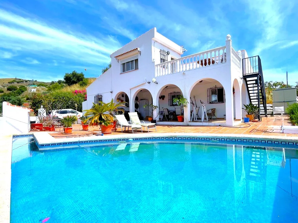 Villa rural con alojamiento de invitados