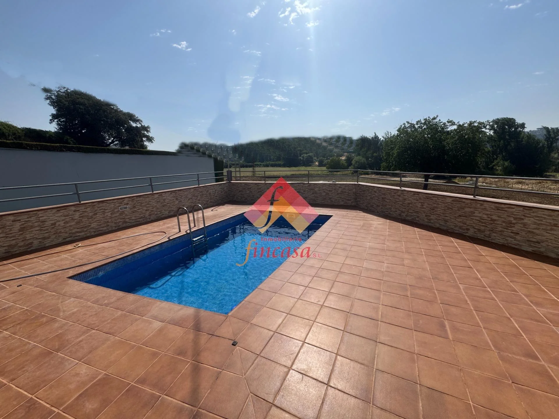 Rural house with pool and land