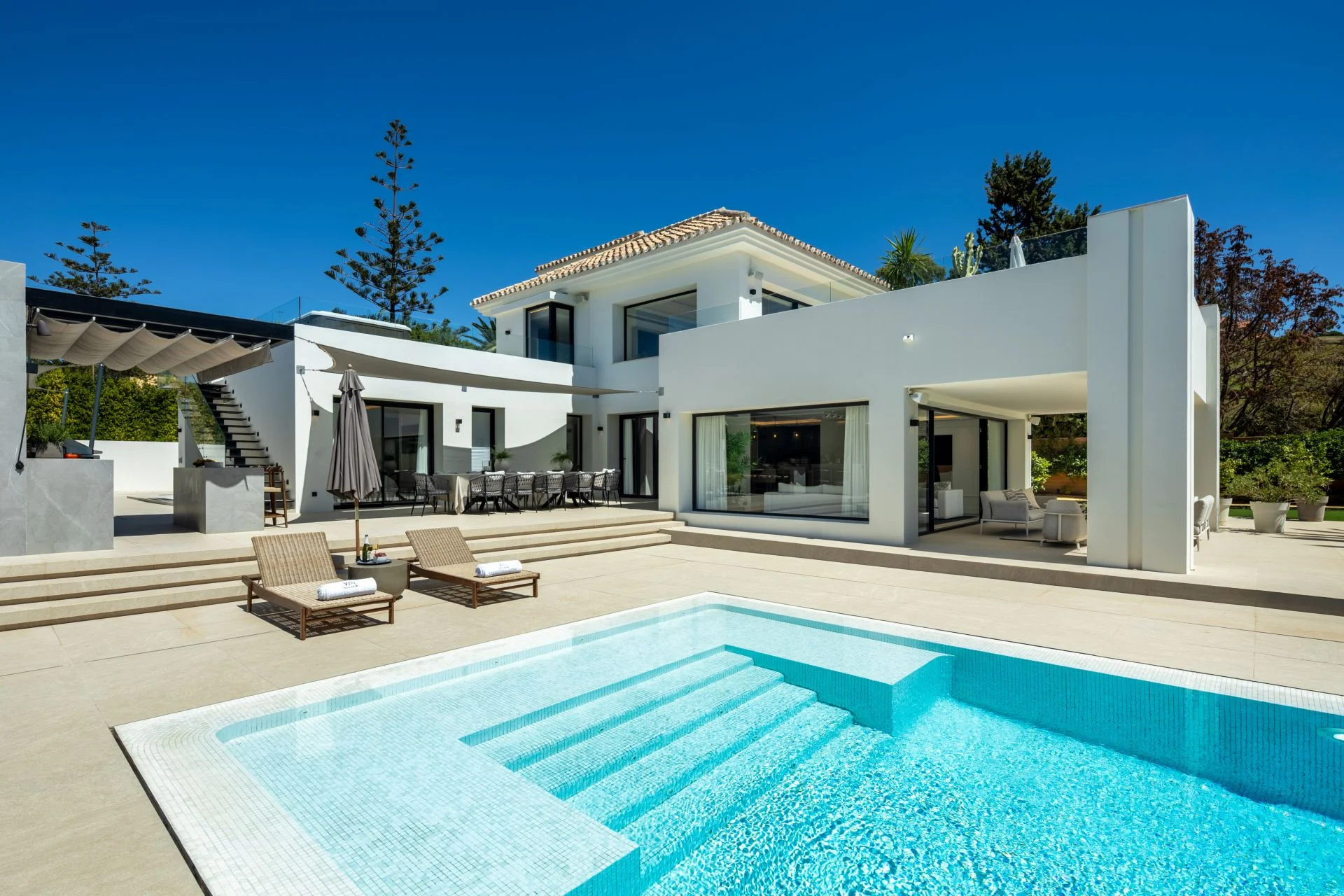 Modern Marbella villa, 6 bedrooms