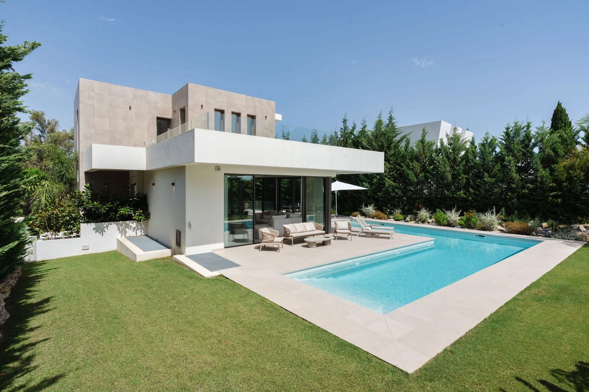 Villa nueva en La Cerquilla, 770 m²