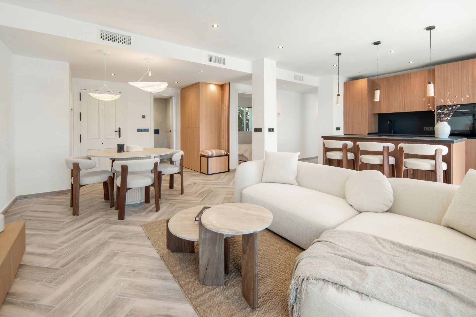 Renovated La Quinta penthouse, three bedrooms