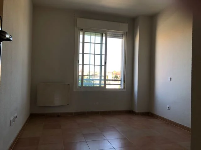 Good-condition flat with two bedrooms