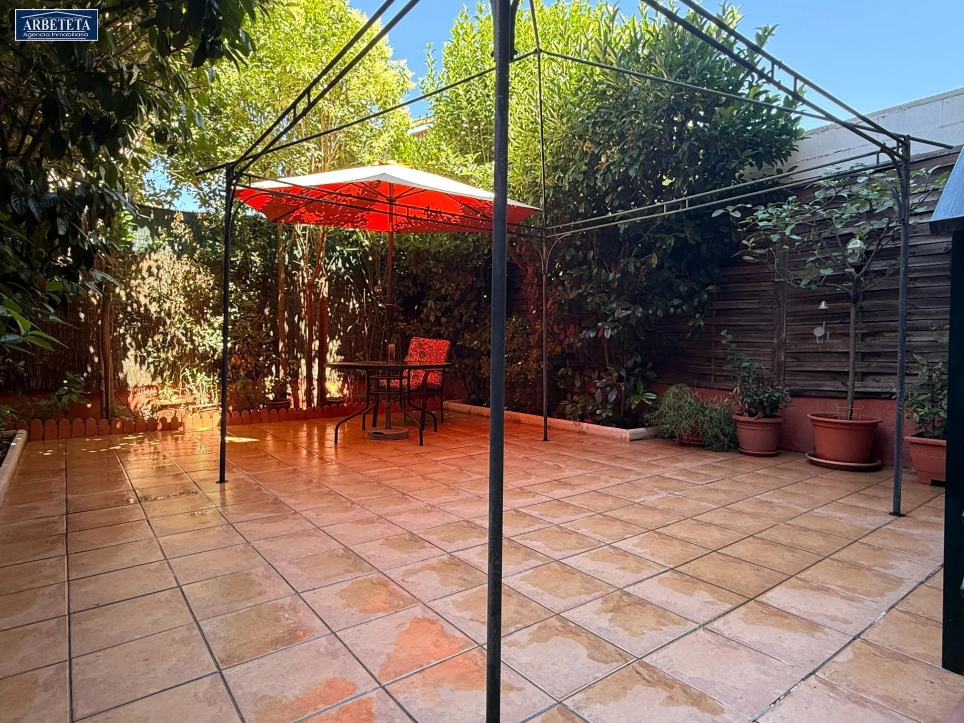 Spacious townhouse near Guadalajara, 189 m²