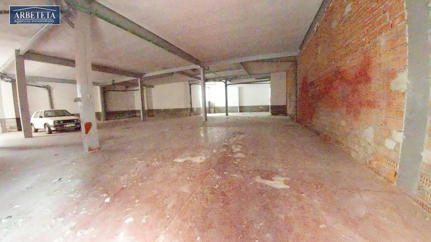 Reformed central commercial premises, 550 m²