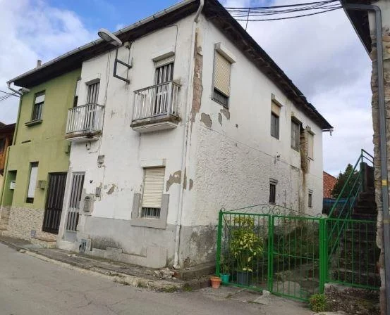 Renovation townhouse in Villadepalos