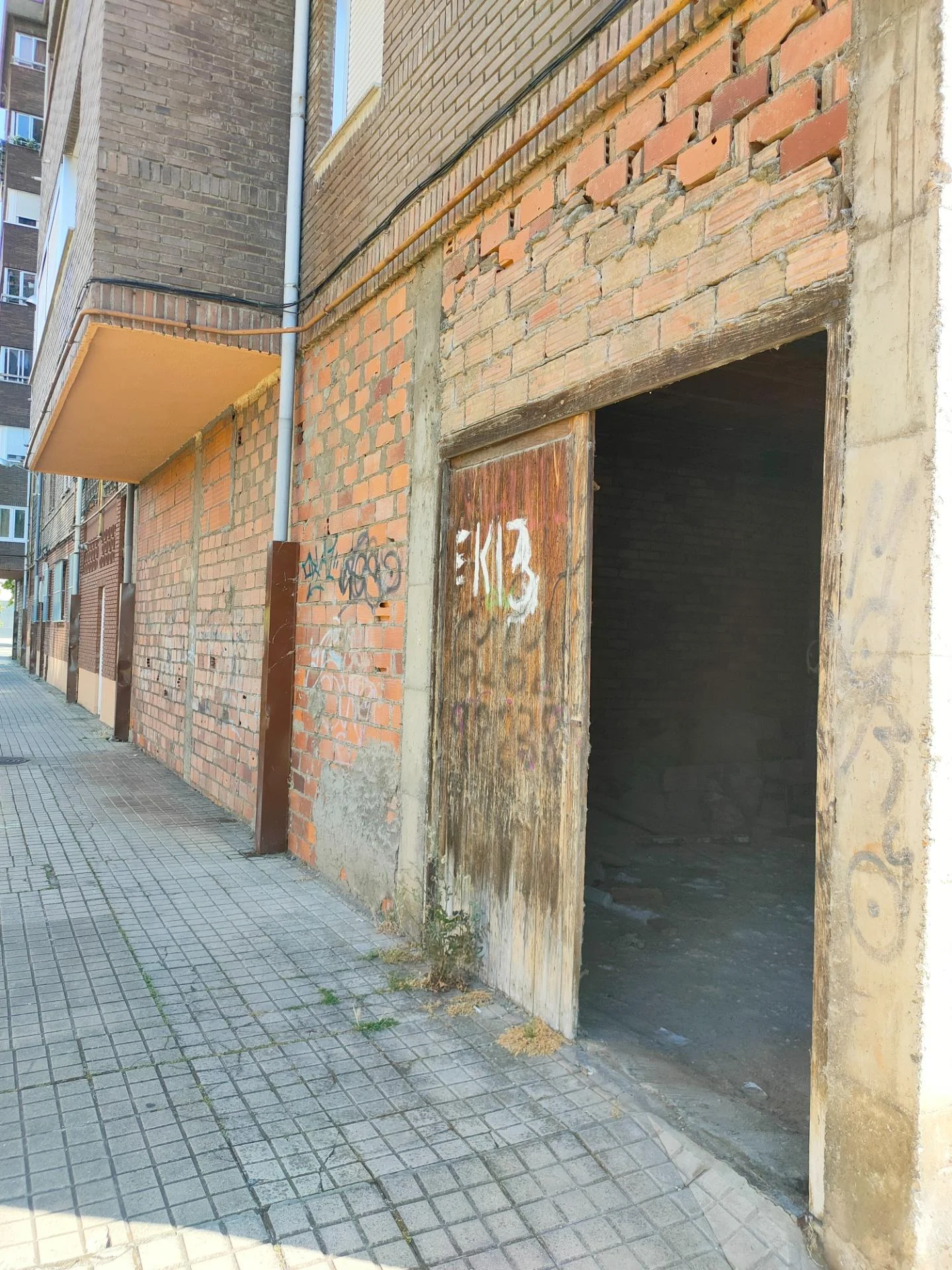 Local comercial céntrico en Ponferrada, 58 m²