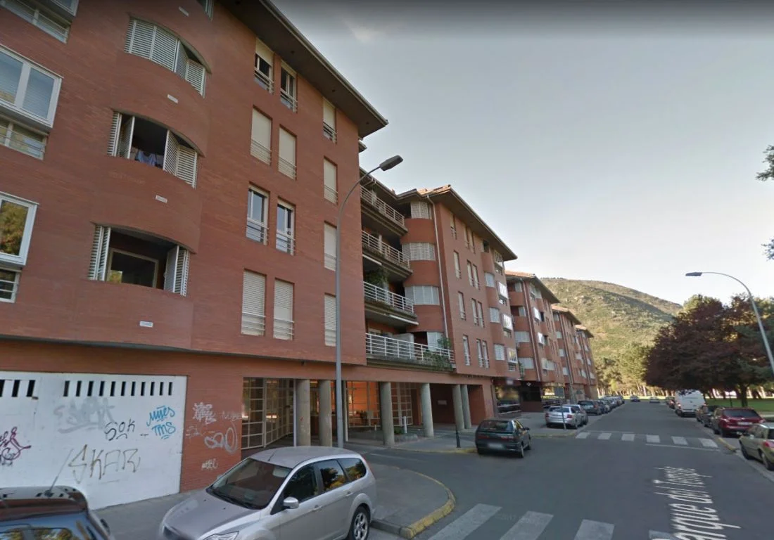 Commercial premises in Ensanche, 353 m²