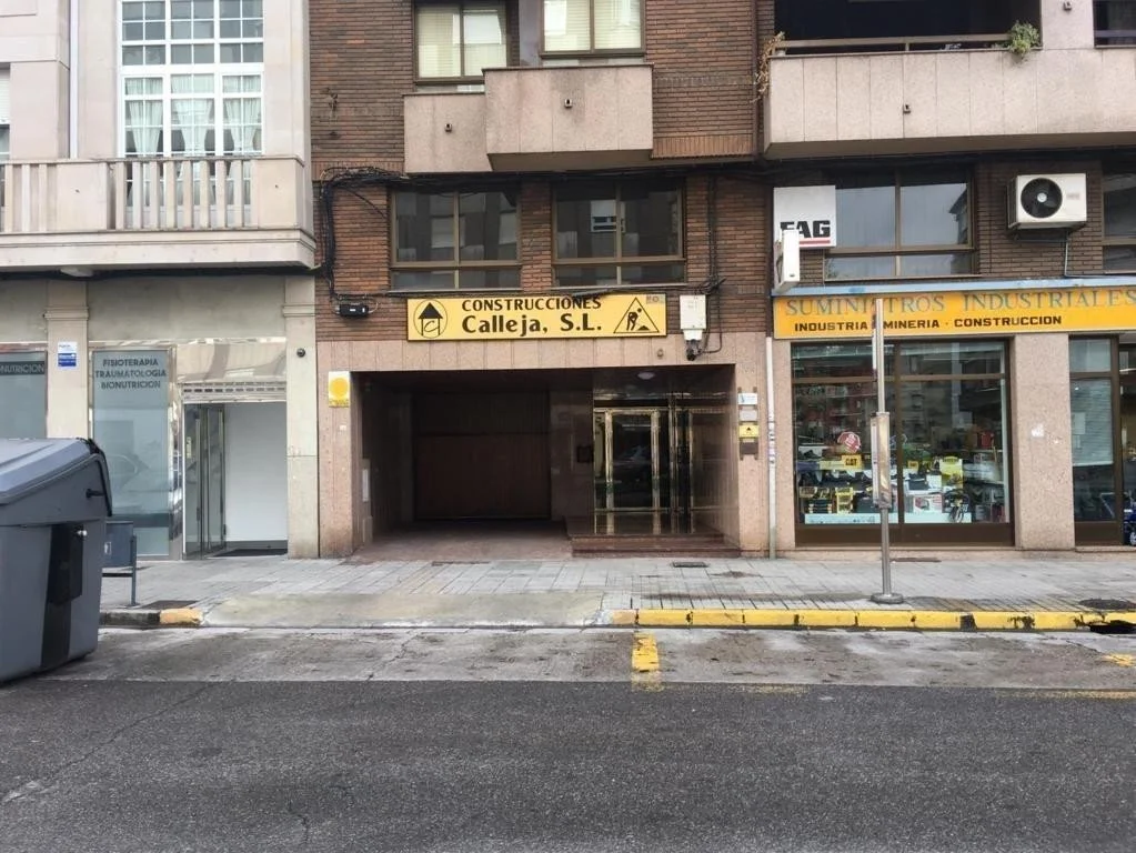 Office in Ponferrada, 28 m²