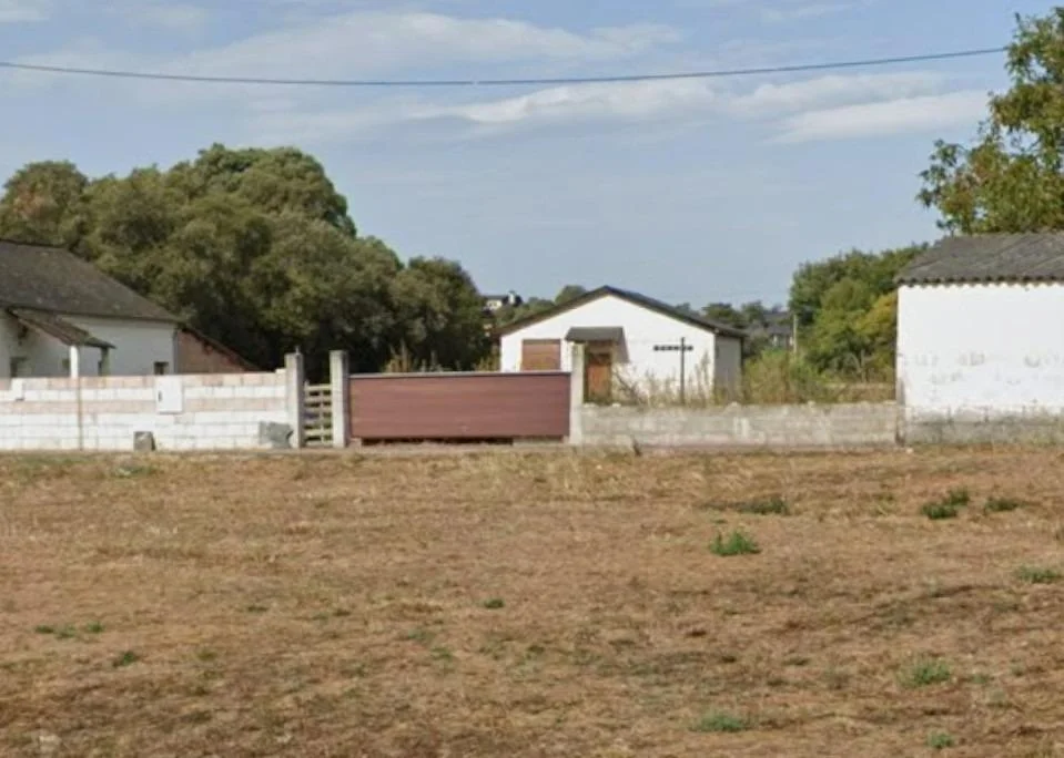 Developable plot in Cabañas, 1,207 m²