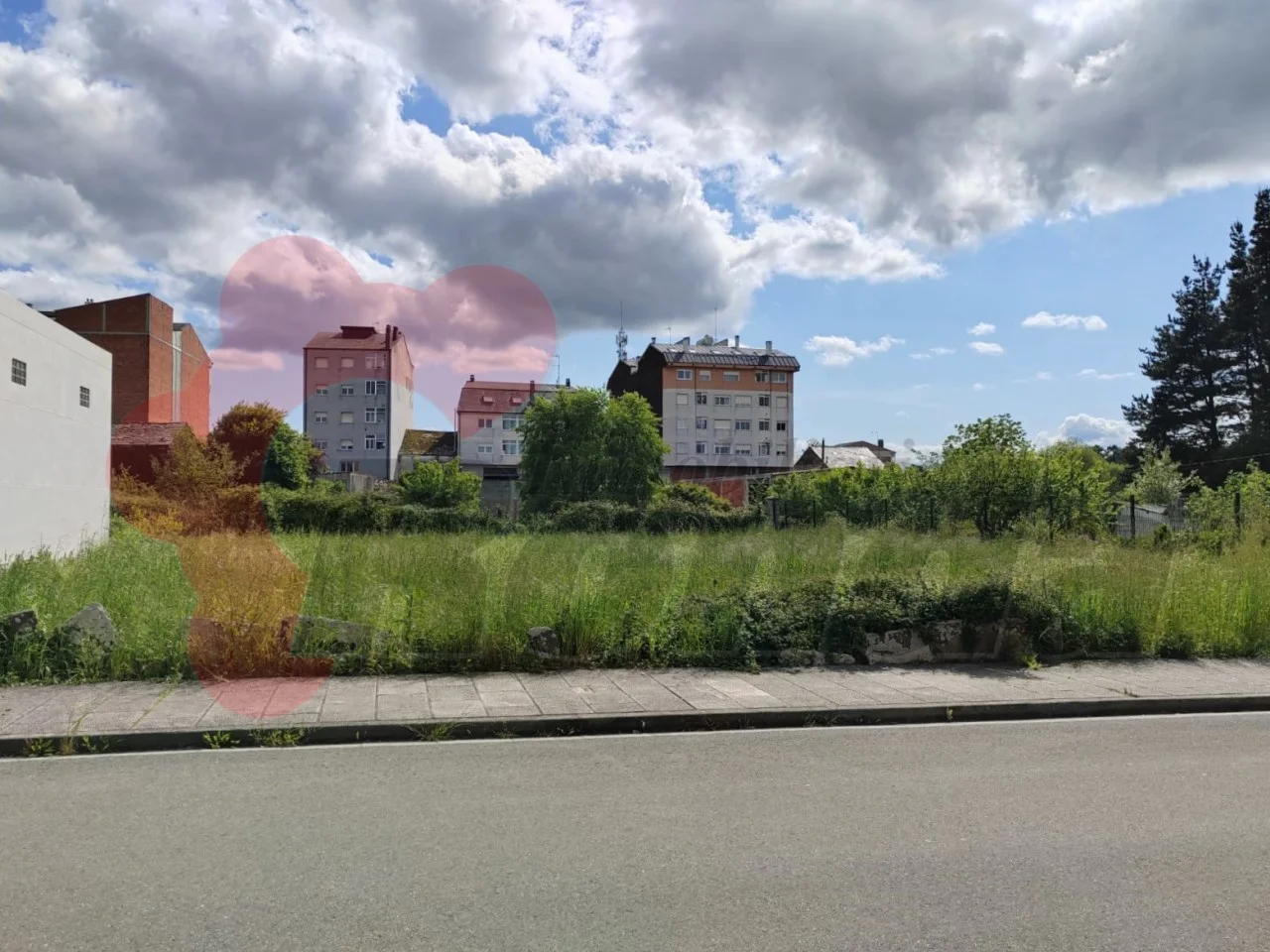 Finca urbana en Rábade de 616 m²