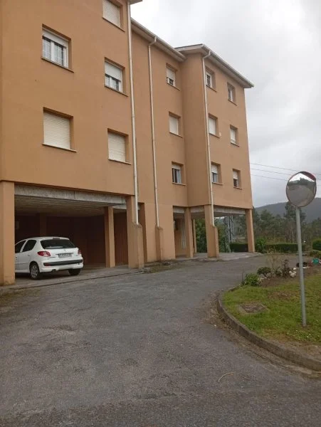 Good-condition flat, 3 bedrooms, Cervo