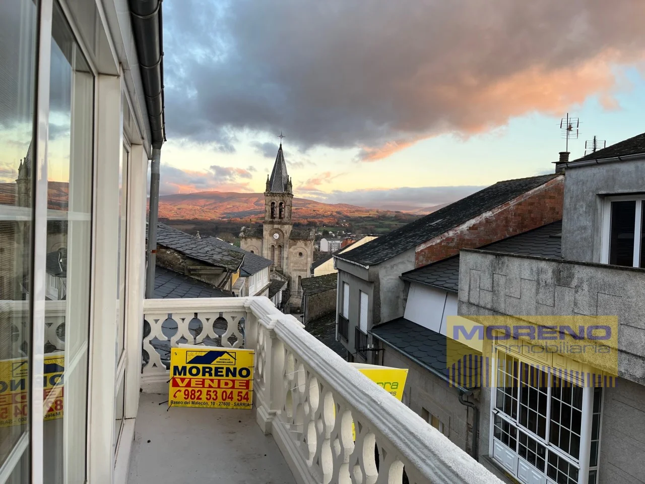 Restored duplex penthouse in Sarria
