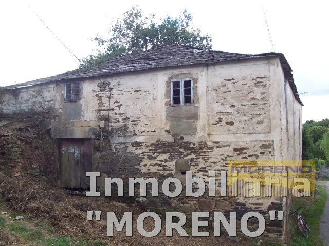 Rustic house with 500 m² plot