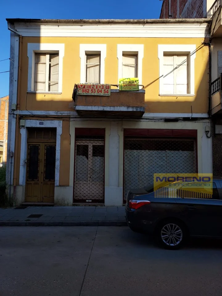 Casa de piedra en Sarria, 181 m²