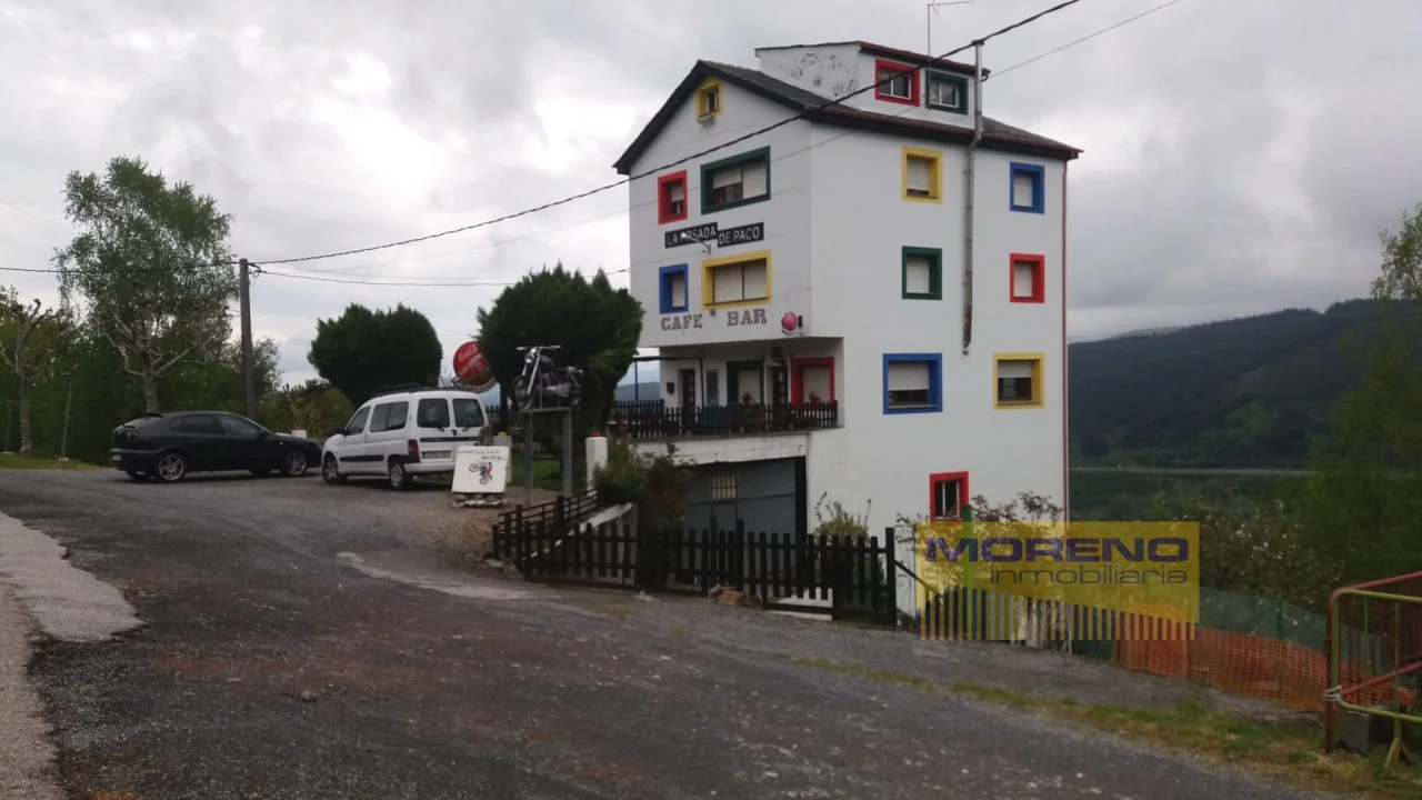Guesthouse with 13 bedrooms in Becerreá