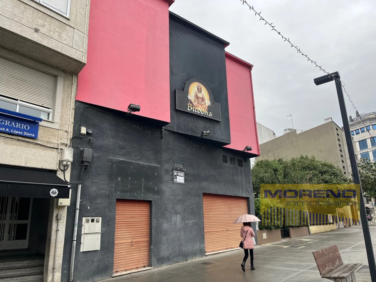 Urban commercial building, 1,215 m²