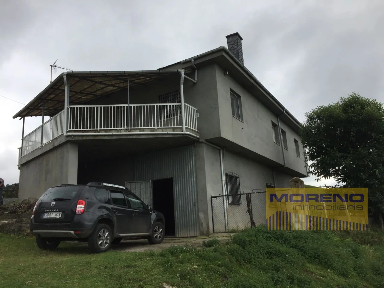 Casa de seis dormitorios con parcela de 2.000 m²