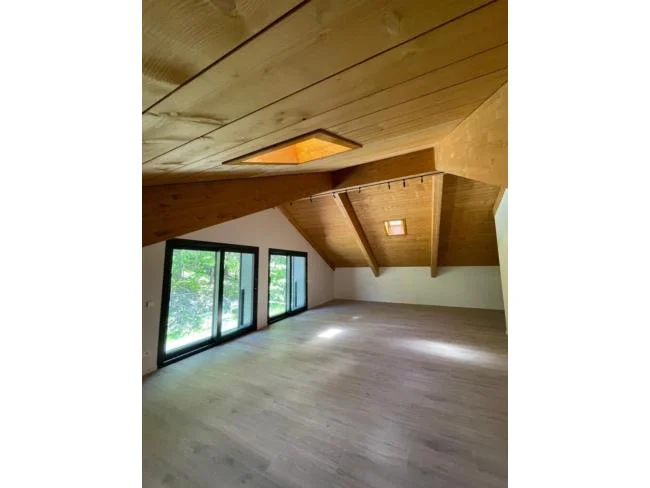 Modern Anyós chalet, five-bedroom luxury
