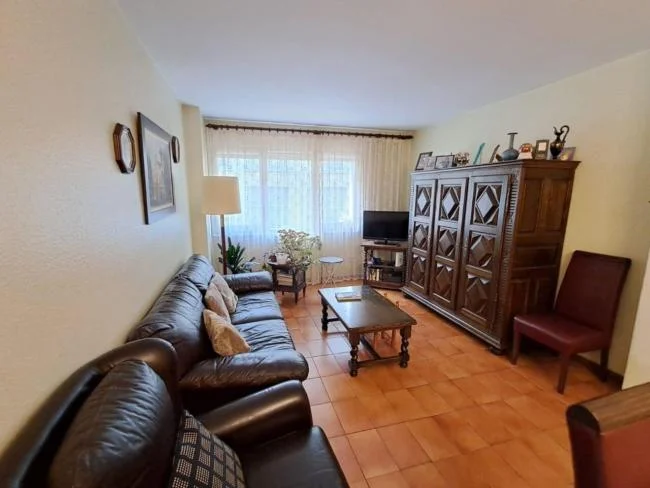 Piso céntrico en Andorra con cuatro habitaciones