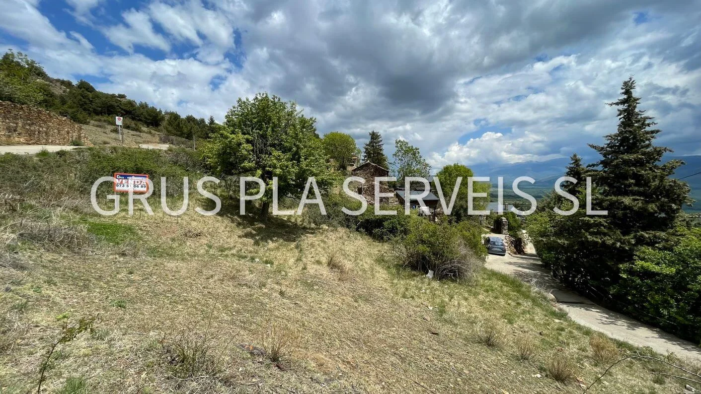 Solar urbano en Cerdanya para dos viviendas