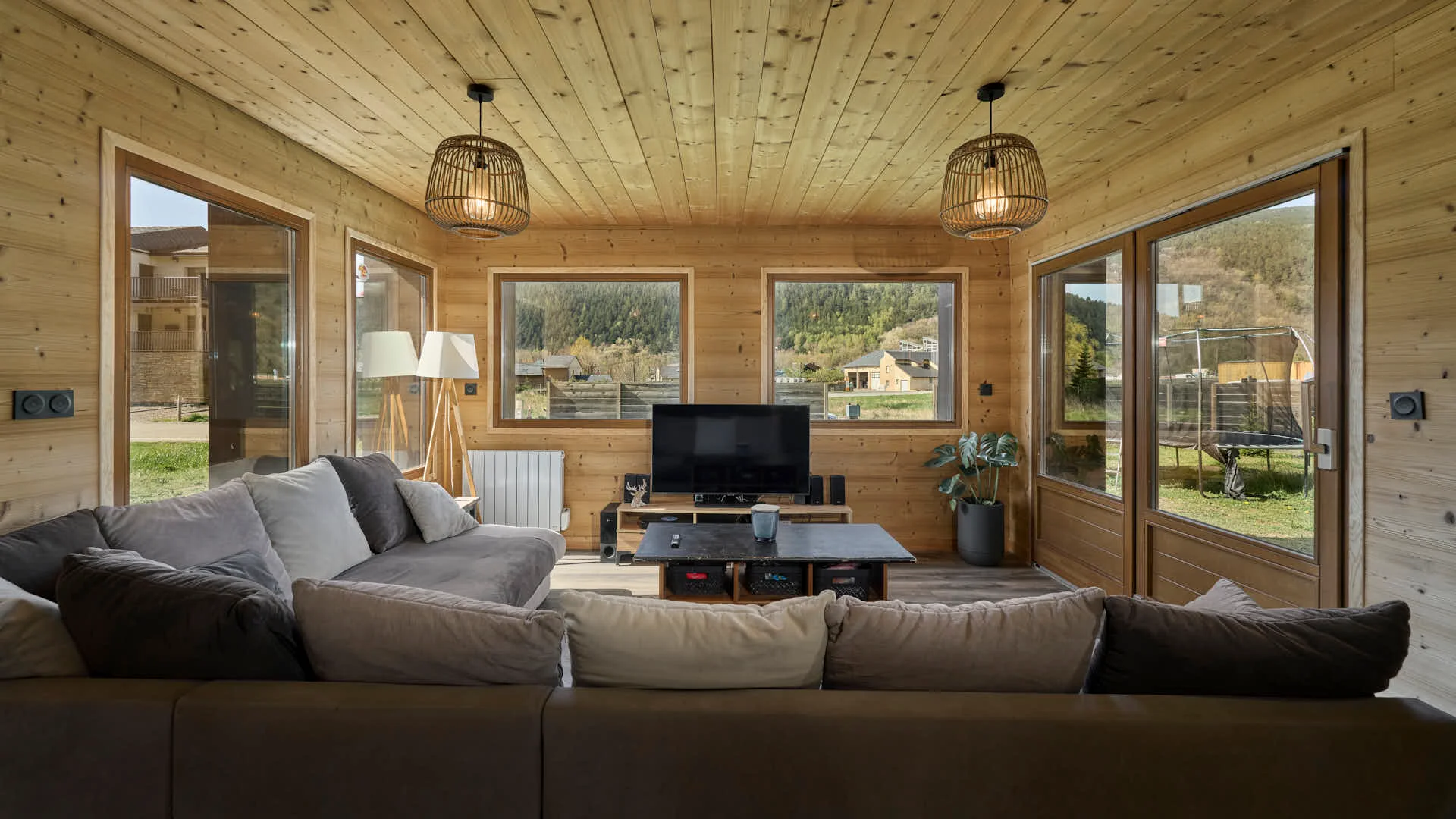 Casa de cuatro habitaciones con jardín en Cerdanya