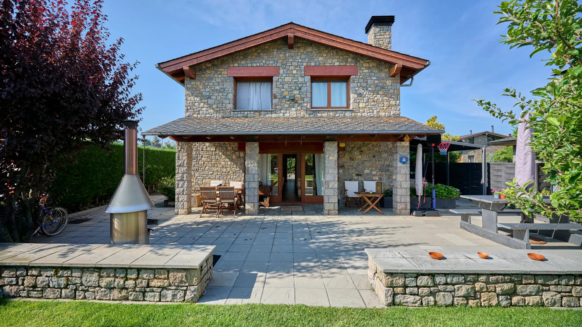 Gran casa en Puigcerdà junto al lago