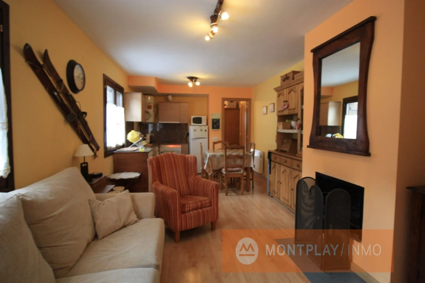 Apartamento cuidado cerca de pistas de montaña