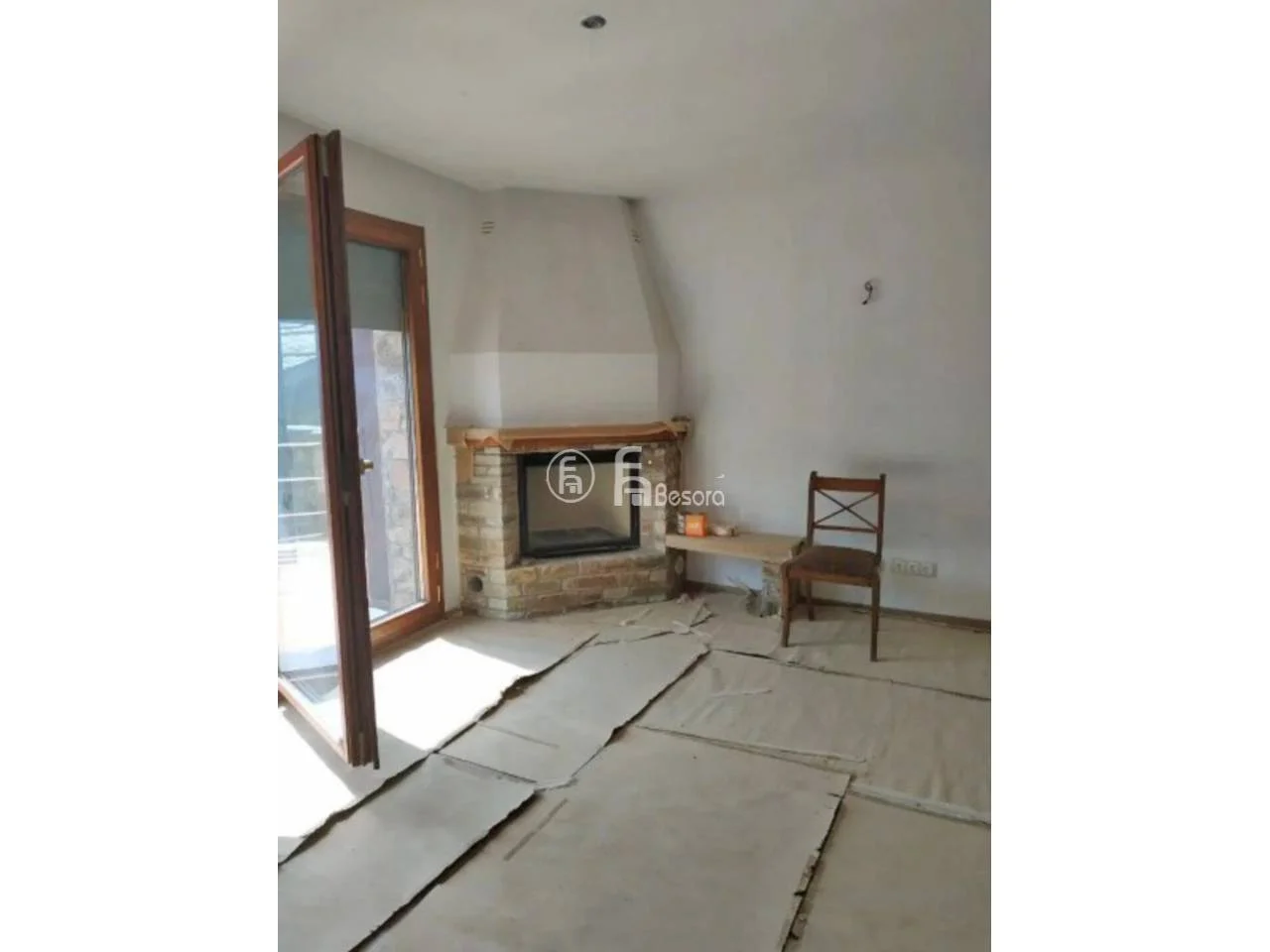 Two-home Canillo townhouse, seven bedrooms