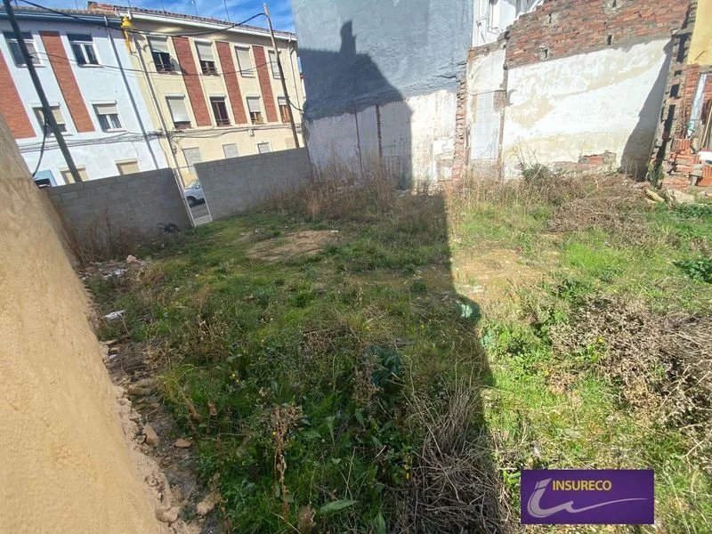 Urban plot in San Esteban
