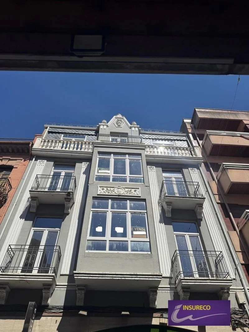 Edificio céntrico de 964 m²