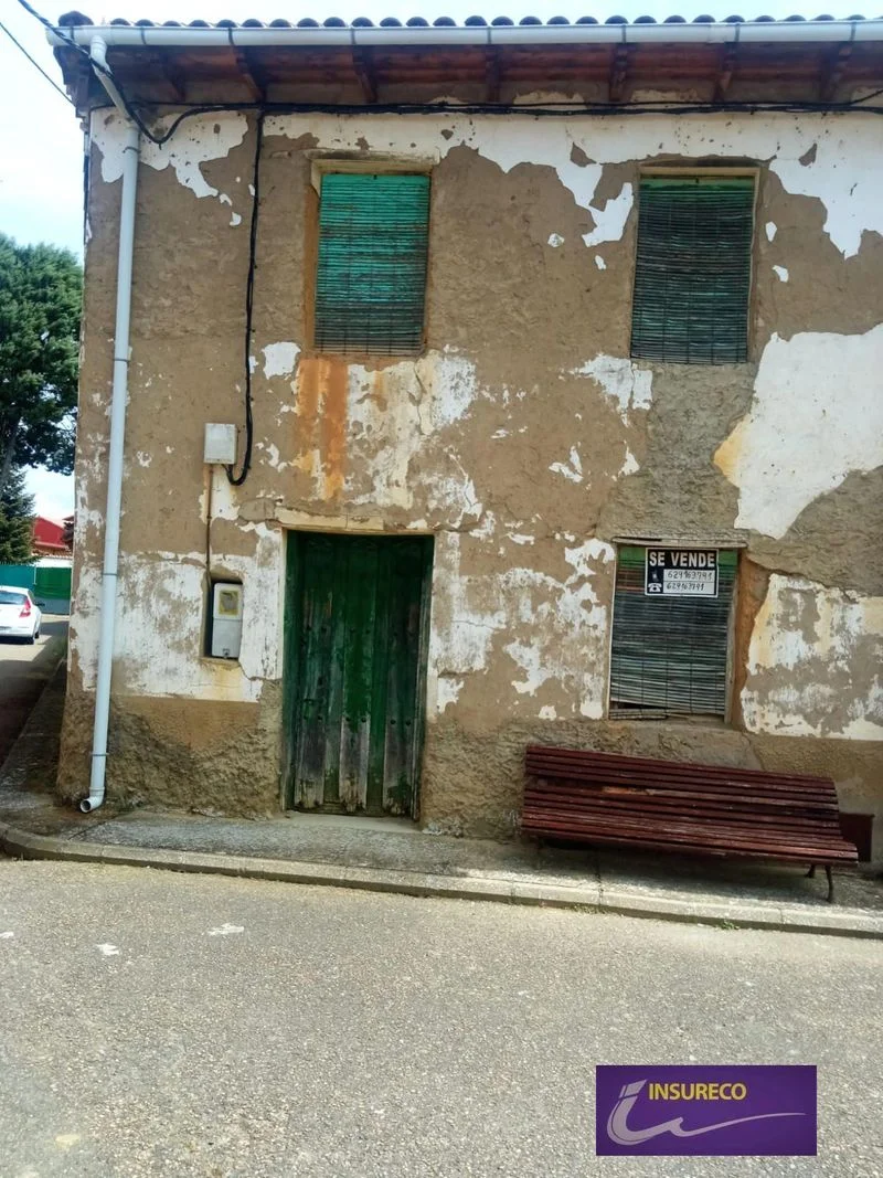 Casa para reformar en Cifuentes, 4 dormitorios