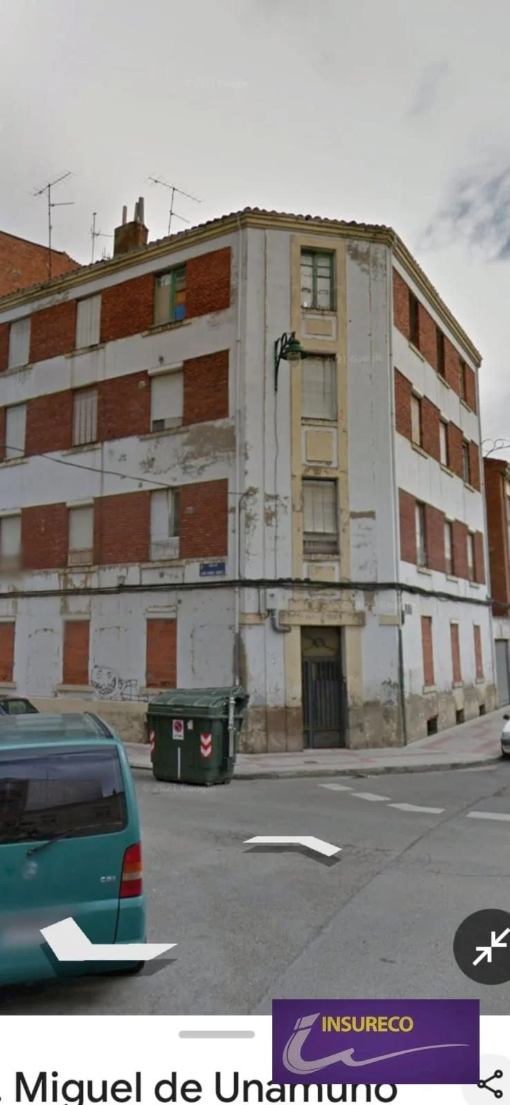 Edificio singular en León de 765 m²