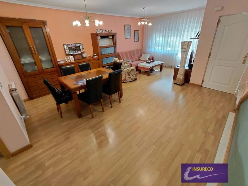 Chalet espacioso de 4 dormitorios