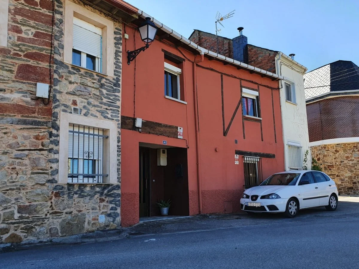 Rural Castropodame house, four bedrooms